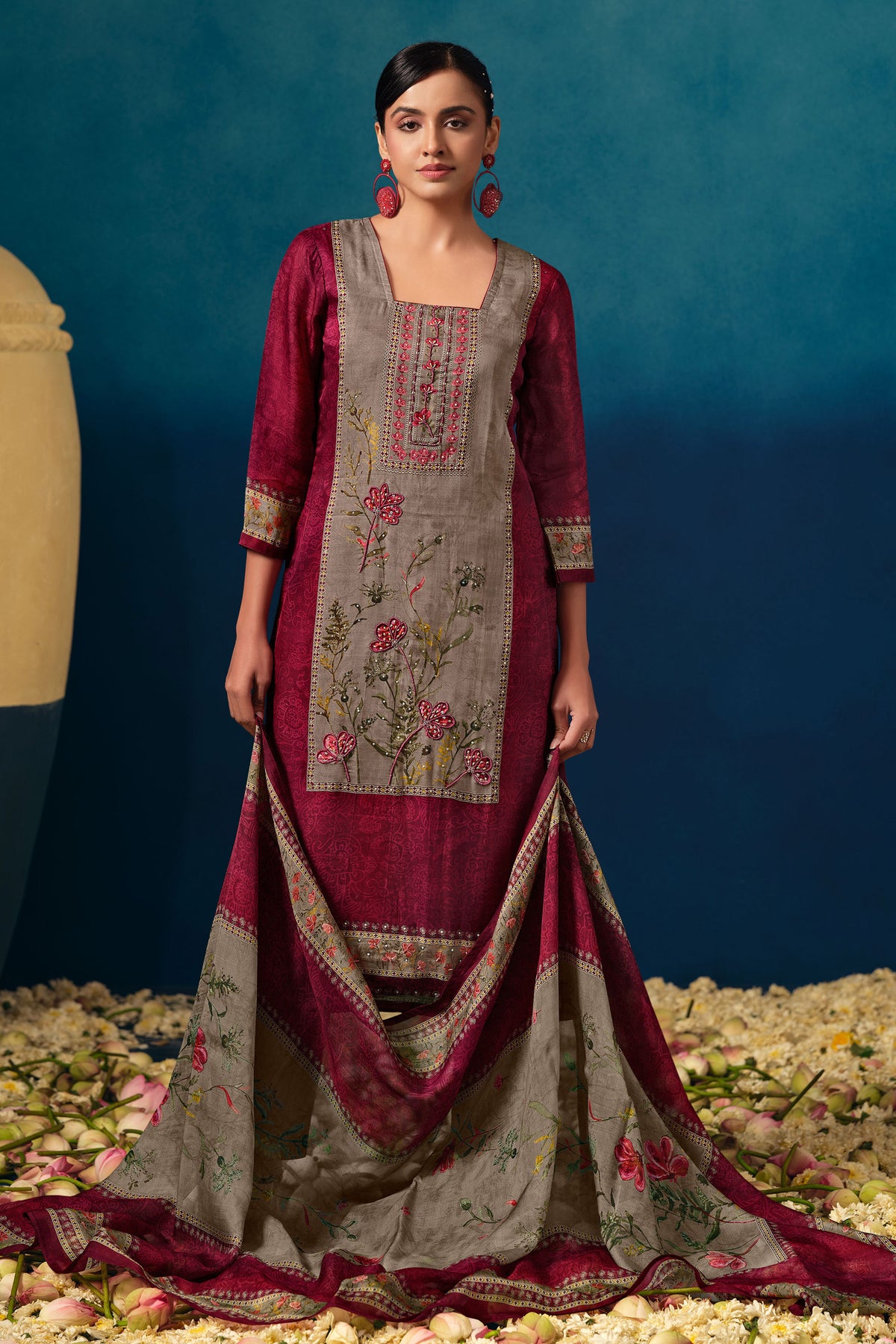Elegant Organza Twill Handwork Festive Wear Salwar Suit Main image