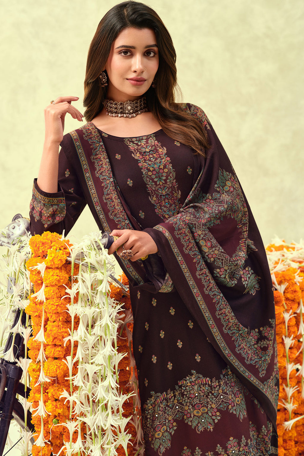 Elegant Bemberg Pashmina Printed Festive Wear Salwar Suit