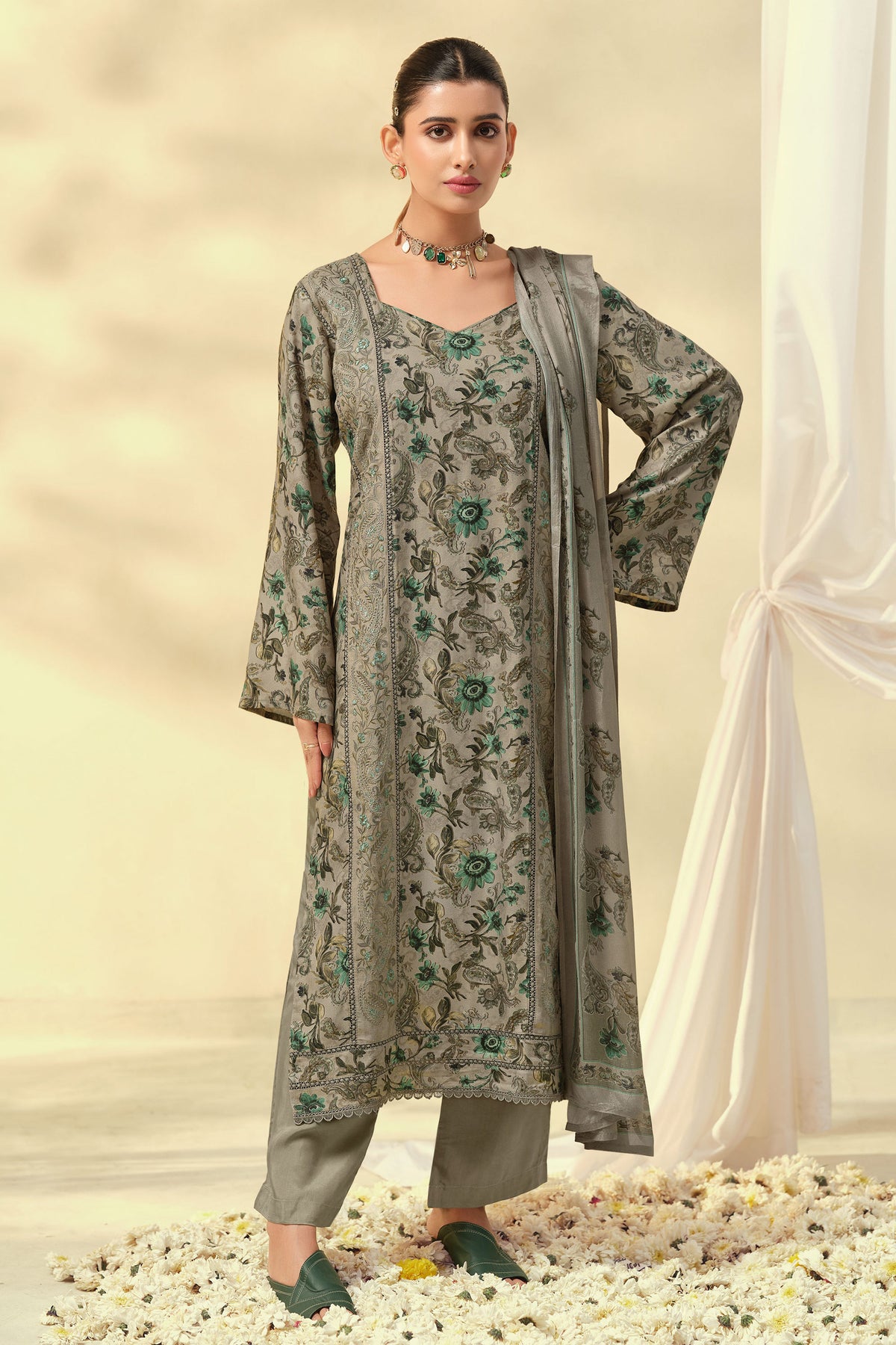 Pure Pashmina Digital Print Festive Wear Salwar Suit Main image