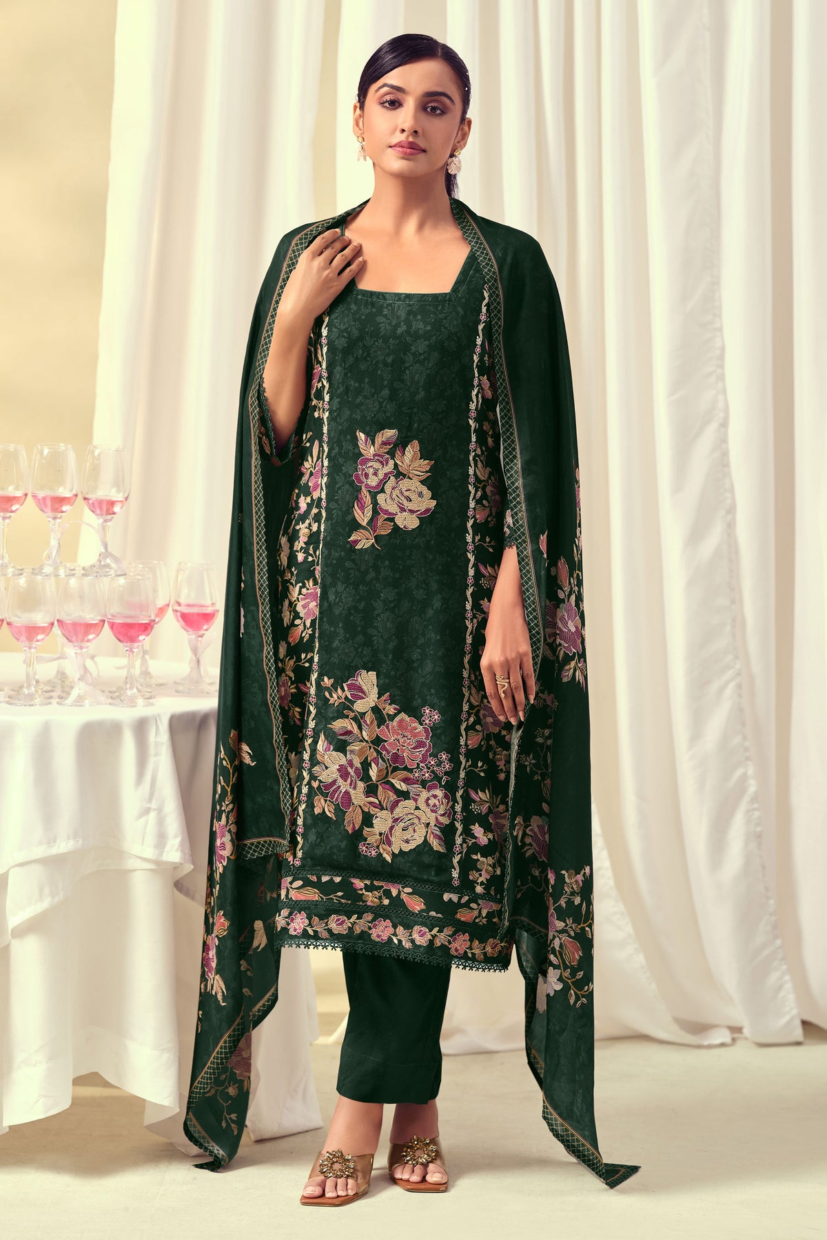 Graceful Pashmina Lace Work Ethnic Wear Salwar Kameez Main image