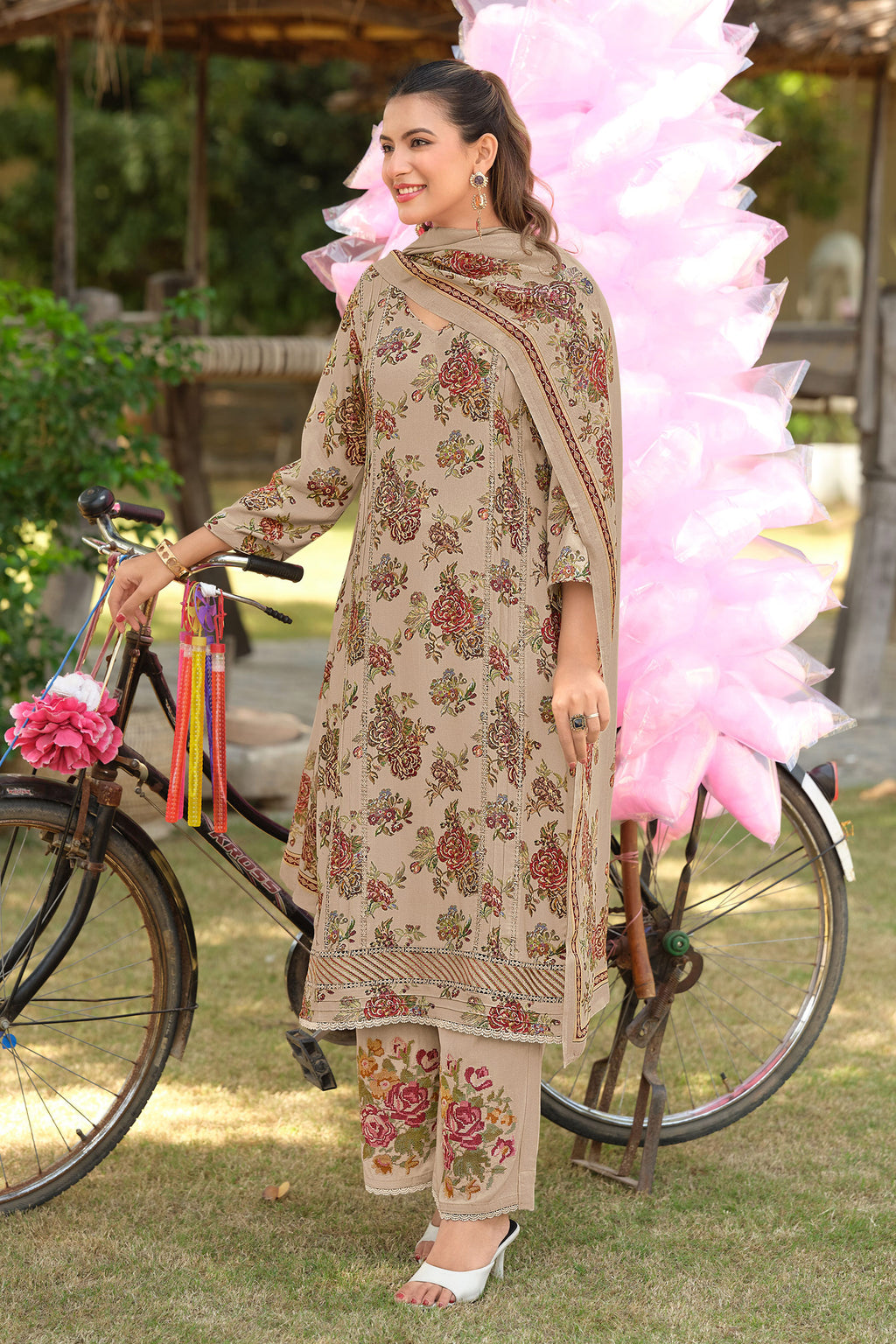 Premium Pashmina Digital Print Lace Work Casual Salwar Kameez